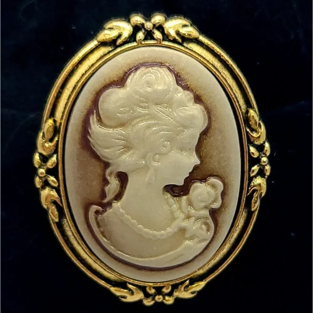 Antique Gold Cameo Brooch Vintage Renaissance Pin Cottagecore Heritage Neutral
